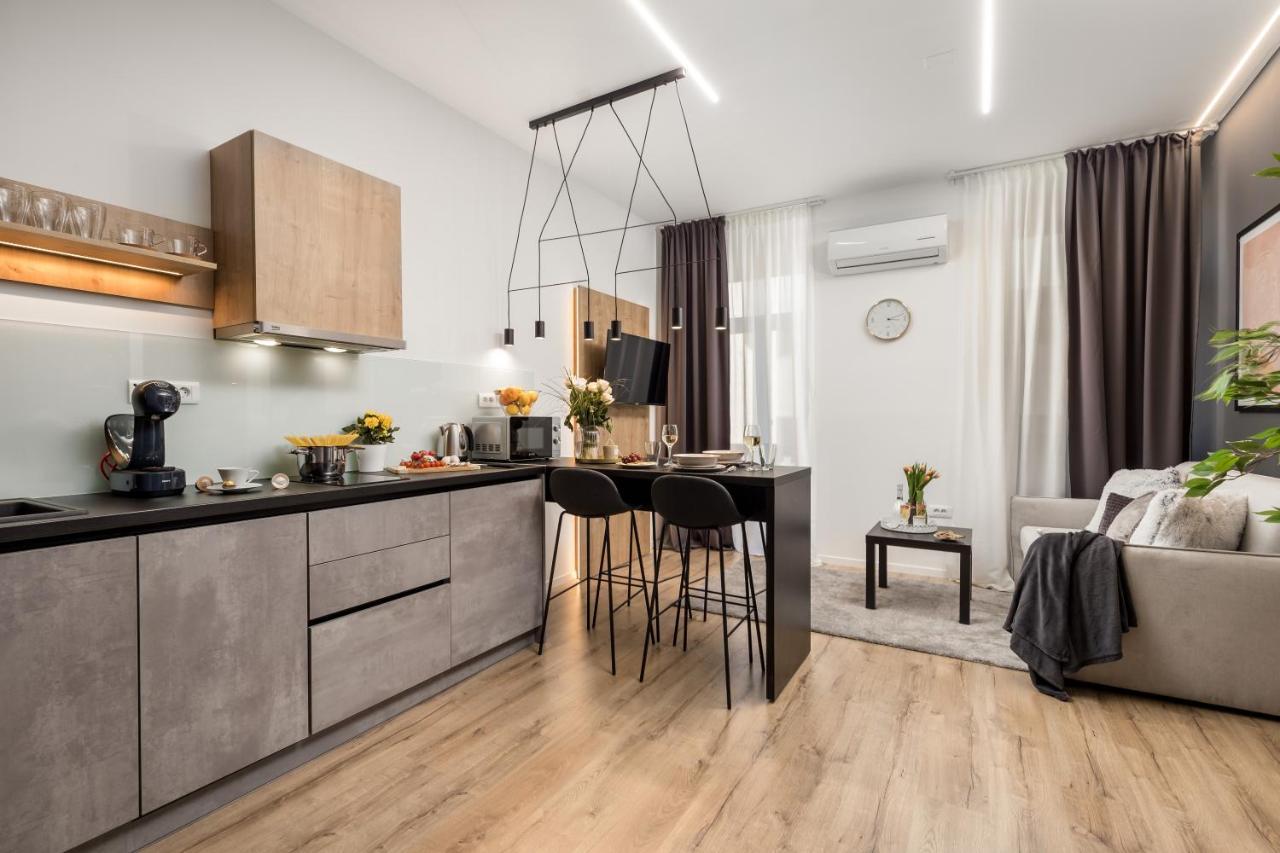 Saint Vitus Apartments With Balcony Ριέκα Εξωτερικό φωτογραφία